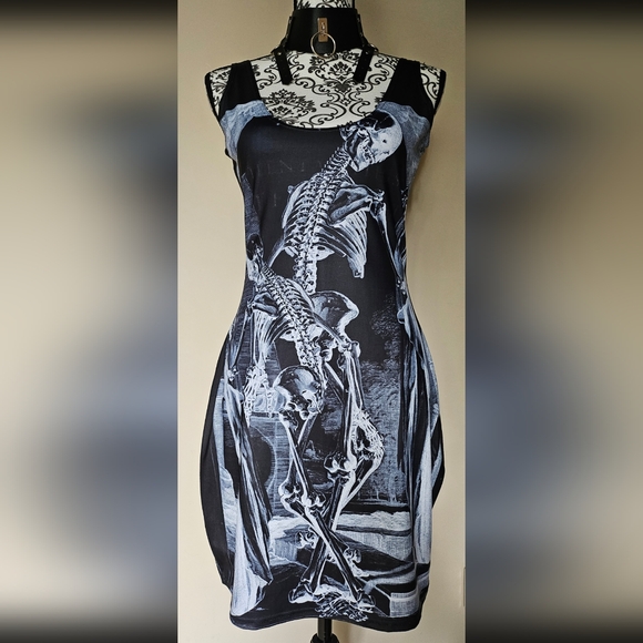 Blackmilk Resurrection Dress - Picture 2 of 13